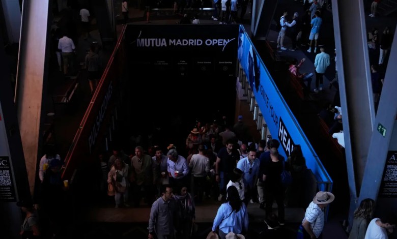 Spain, Portugal hits major power outages Spain, Portugal hits major power outages