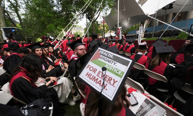 Judge extends order to stop Trump from trying to ban Harvard admissions Judge extends order to stop Trump from trying to ban Harvard admissions