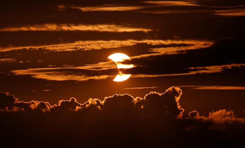 A local solar eclipse will fall into coma in the sky this Saturday. Here is the method and location you can see. A local solar eclipse will fall into coma in the sky this Saturday. Here is the method and location you can see.