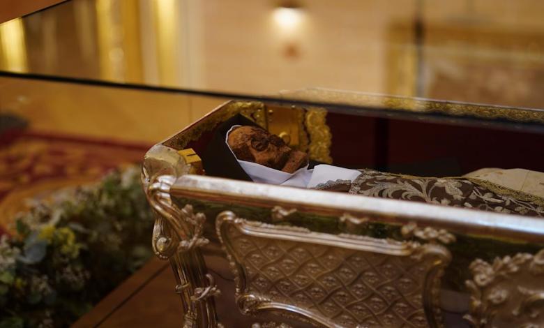Thousands of people flocked to see a Spanish saint over 440 years after his death Thousands of people flocked to see a Spanish saint over 440 years after his death