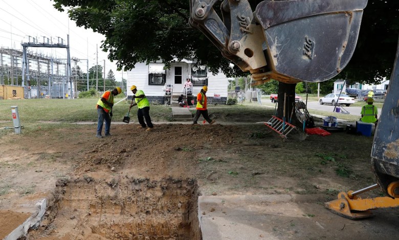 Flint's still-unfinished lead tube replacement is a cautionary tale for other cities Flint's still-unfinished lead tube replacement is a cautionary tale for other cities
