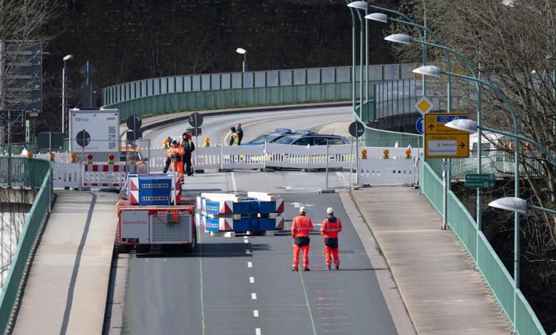The shaky bridges slowed down Germany's transportation and economy. Can more money solve this problem? The shaky bridges slowed down Germany's transportation and economy. Can more money solve this problem?