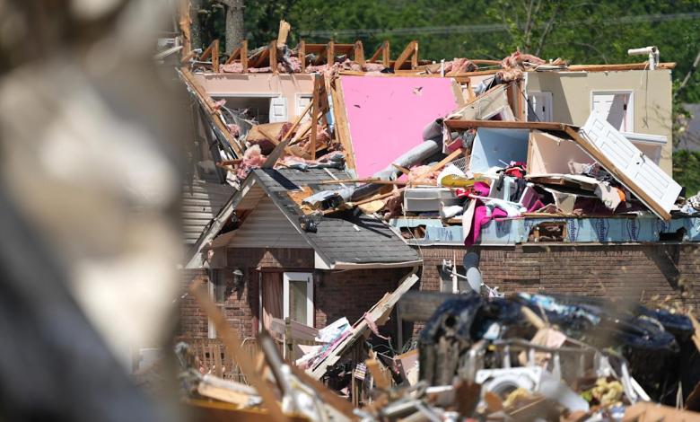 At least 18 people died in Kentucky, nearly 200,000 times left after the weekend storm At least 18 people died in Kentucky, nearly 200,000 times left after the weekend storm