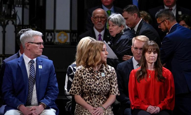 After the woman walked onto the stage, she evacuated from the OKC bombing ceremony and talked to the officials After the woman walked onto the stage, she evacuated from the OKC bombing ceremony and talked to the officials