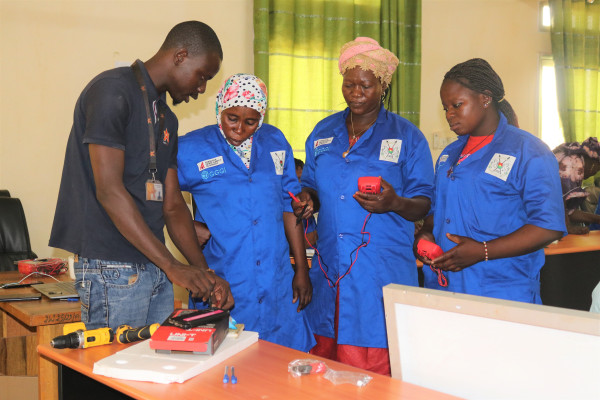 Burkina Faso Solar Grandmothers initiative: Global Green Growth Institute's (GGGI) contribution to the rural energy transition process Burkina Faso Solar Grandmothers initiative: Global Green Growth Institute's (GGGI) contribution to the rural energy transition process