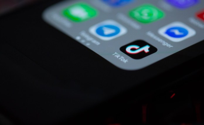 Ghana: TikTok Users in Ghana and Zimbabwe Enjoy Making Fun of Government – Why It Can Have a Downside Ghana: TikTok Users in Ghana and Zimbabwe Enjoy Making Fun of Government – Why It Can Have a Downside