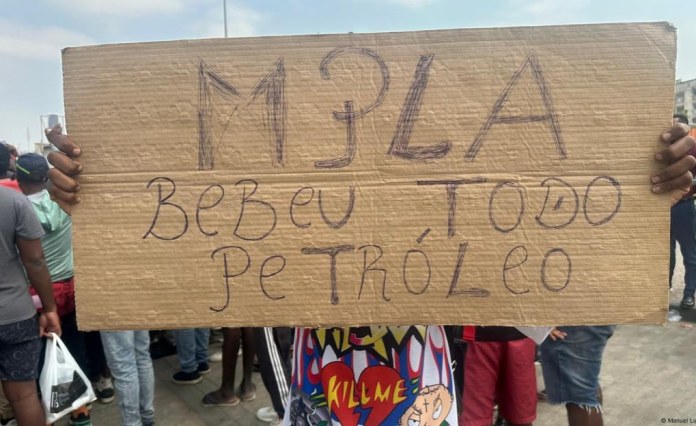 Angola: Mass Arrests as Luanda Fuel Protests Turn Deadly Angola: Mass Arrests as Luanda Fuel Protests Turn Deadly