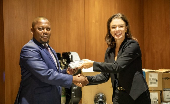 Mozambique: U.S. Donates Protective Equipment Against Nuclear Threats Mozambique: U.S. Donates Protective Equipment Against Nuclear Threats