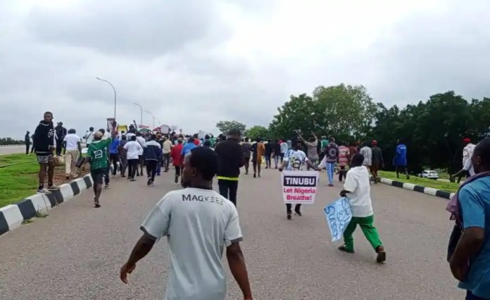 Nigeria: Court Orders Remand of 28 Underage, Tens of Other Protesters Over Alleged Terrorism Nigeria: Court Orders Remand of 28 Underage, Tens of Other Protesters Over Alleged Terrorism