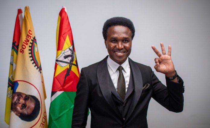 Mozambique: Mondlane Boasts That He Will Take Power in January Mozambique: Mondlane Boasts That He Will Take Power in January