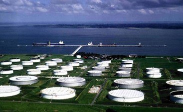 Nigeria’s Oil Paradox and Quest for Refined Salvation Nigeria’s Oil Paradox and Quest for Refined Salvation