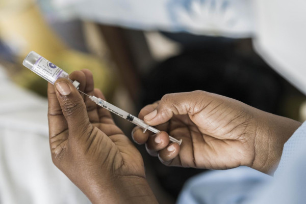 Coronavirus: Africa's COVID-19 vaccine uptake increases by 15% Coronavirus: Africa's COVID-19 vaccine uptake increases by 15%