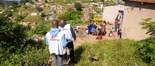 South Africa: Survivors of severe flash floods are in urgent need of water, aid South Africa: Survivors of severe flash floods are in urgent need of water, aid