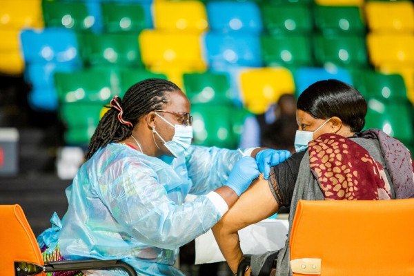 Delivering Progress in Africa’s COVID-19 Vaccination Drive Delivering Progress in Africa’s COVID-19 Vaccination Drive