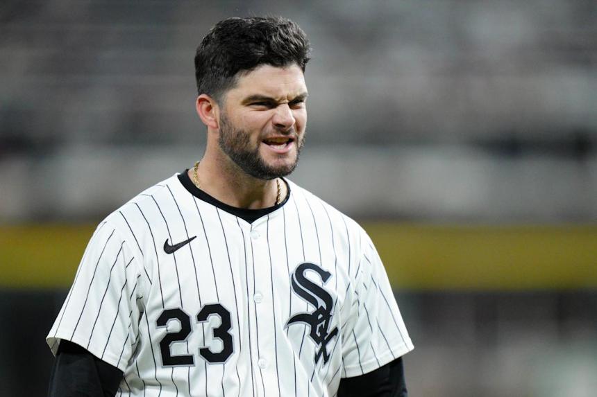 White Sox lose leading HR hitter Andrew Benintendi for 4-6 weeks with broken right hand White Sox lose leading HR hitter Andrew Benintendi for 4-6 weeks with broken right hand