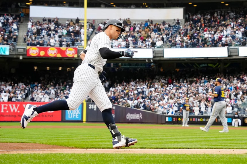 Yankees bats set another historic record, with 4 more homers in 12-3 battering of Brewers Yankees bats set another historic record, with 4 more homers in 12-3 battering of Brewers