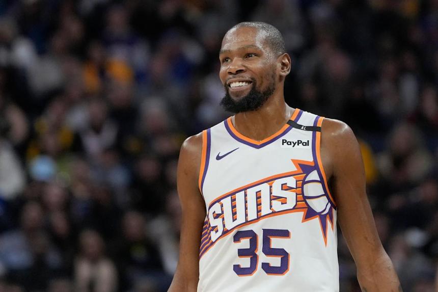 Kevin Durant says it’s ‘all love’ with Gary Payton after exchanging trash talk at Suns-Warriors Kevin Durant says it’s ‘all love’ with Gary Payton after exchanging trash talk at Suns-Warriors