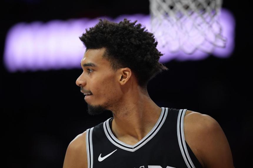 Why Victor Wembanyama’s scary diagnosis is different than the one Chris Bosh faced Why Victor Wembanyama’s scary diagnosis is different than the one Chris Bosh faced