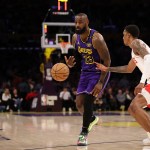 LeBron James, Lakers fend off Rockets amid tight Western Conference playoffs race LeBron James, Lakers fend off Rockets amid tight Western Conference playoffs race