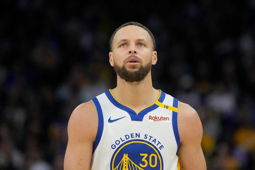 ‘Exhausted’ Stephen Curry sitting out Tuesday’s Bucks-Warriors matchup to rest back ‘Exhausted’ Stephen Curry sitting out Tuesday’s Bucks-Warriors matchup to rest back