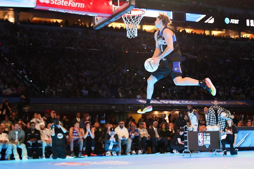 NBA Slam Dunk Contest participants set, with Mac McClung rounding out four-man field NBA Slam Dunk Contest participants set, with Mac McClung rounding out four-man field