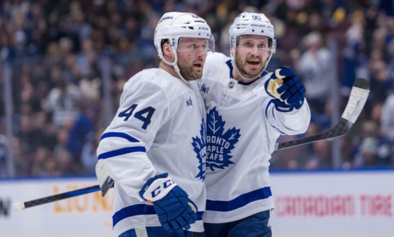NHL Rumor: Defenders on Third Line Center and Maple Leaf Wishlist NHL Rumor: Defenders on Third Line Center and Maple Leaf Wishlist