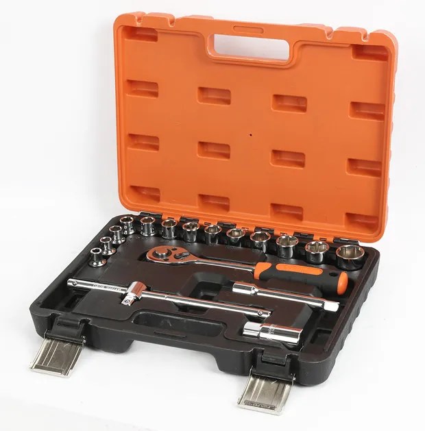 Juego de Dados 17 Piezas (1/2″) Dr