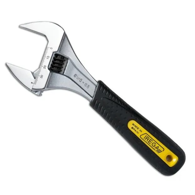 LLAVE FRANCESA CR-V FOSFATADA 6″ MANGO ERGONOMICO