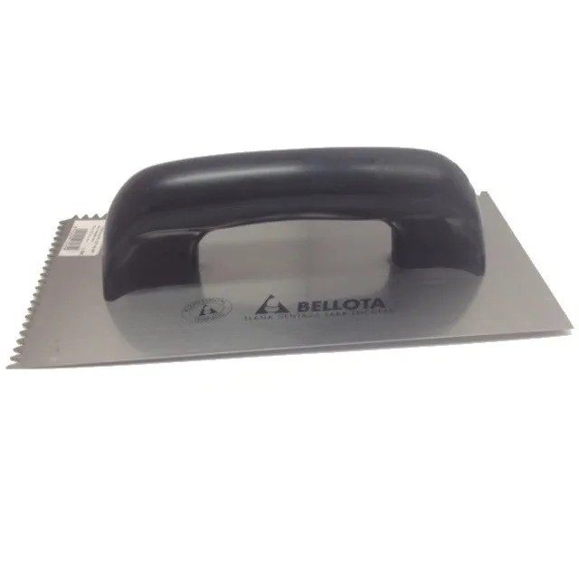 LLANA DENTADA 270 X 135 MM. M/ PLASTICO