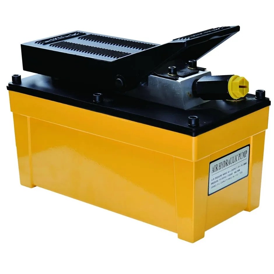 BOMBA NEUMATICA 1.7 LTS., 700 BAR, 120 PSI, PESO 8.1 KGS.