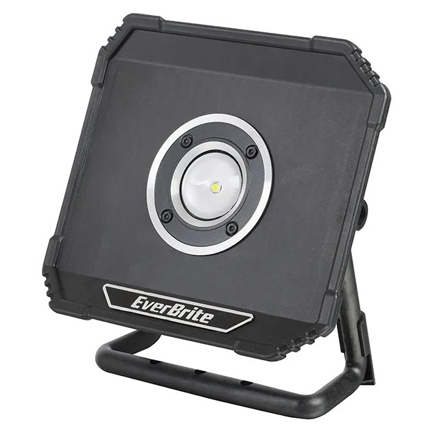 FOCO DE TRABAJO LED RECARGABLE POR USB 800 LUMENES