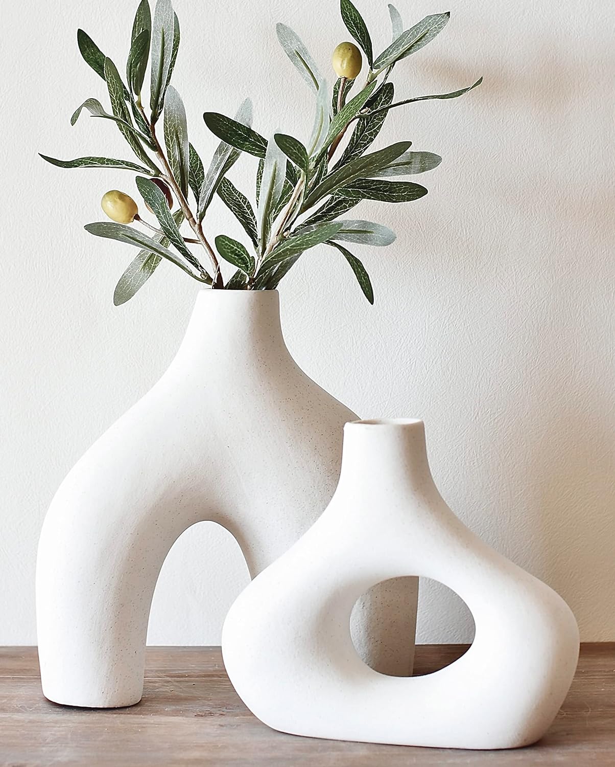Carrot’s Den Donut Vase, Set of 2 – Minimalist Nordic, White Ceramic Hollow Donut Vase Decor | Table Centerpiece, Olive Plant, Wedding, Living Room, Bookshelf, Office, Modern Home, Entryway, Console Carrot’s Den Donut Vase, Set of 2 – Minimalist Nordic, White Ceramic Hollow Donut Vase Decor | Table Centerpiece, Olive Plant, Wedding, Living Room, Bookshelf, Office, Modern Home, Entryway, Console