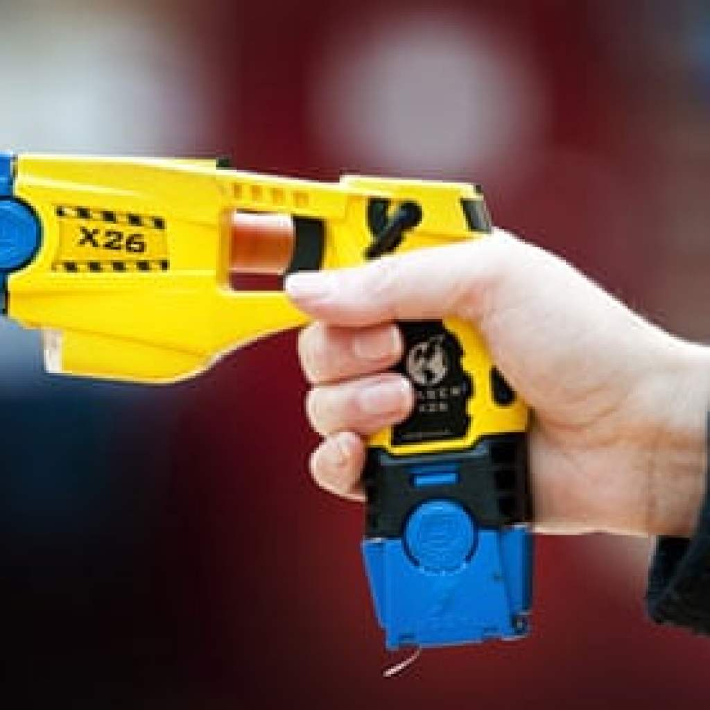 How to Talk About Stun Gun Use with Family and Friends How to Talk About Stun Gun Use with Family and Friends