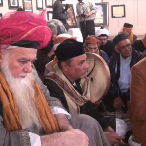 Nasheed at Khawaja Gareeb Nawaz (q) Maqam Nasheed at Khawaja Gareeb Nawaz (q) Maqam