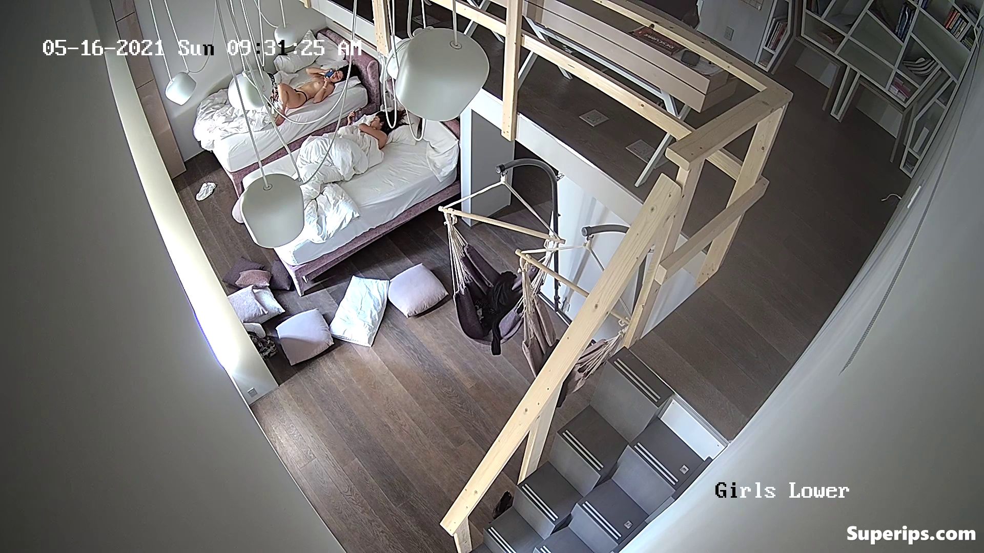 IPCAM – Twin teenage girls are naked in their bedroom IPCAM – Twin teenage girls are naked in their bedroom