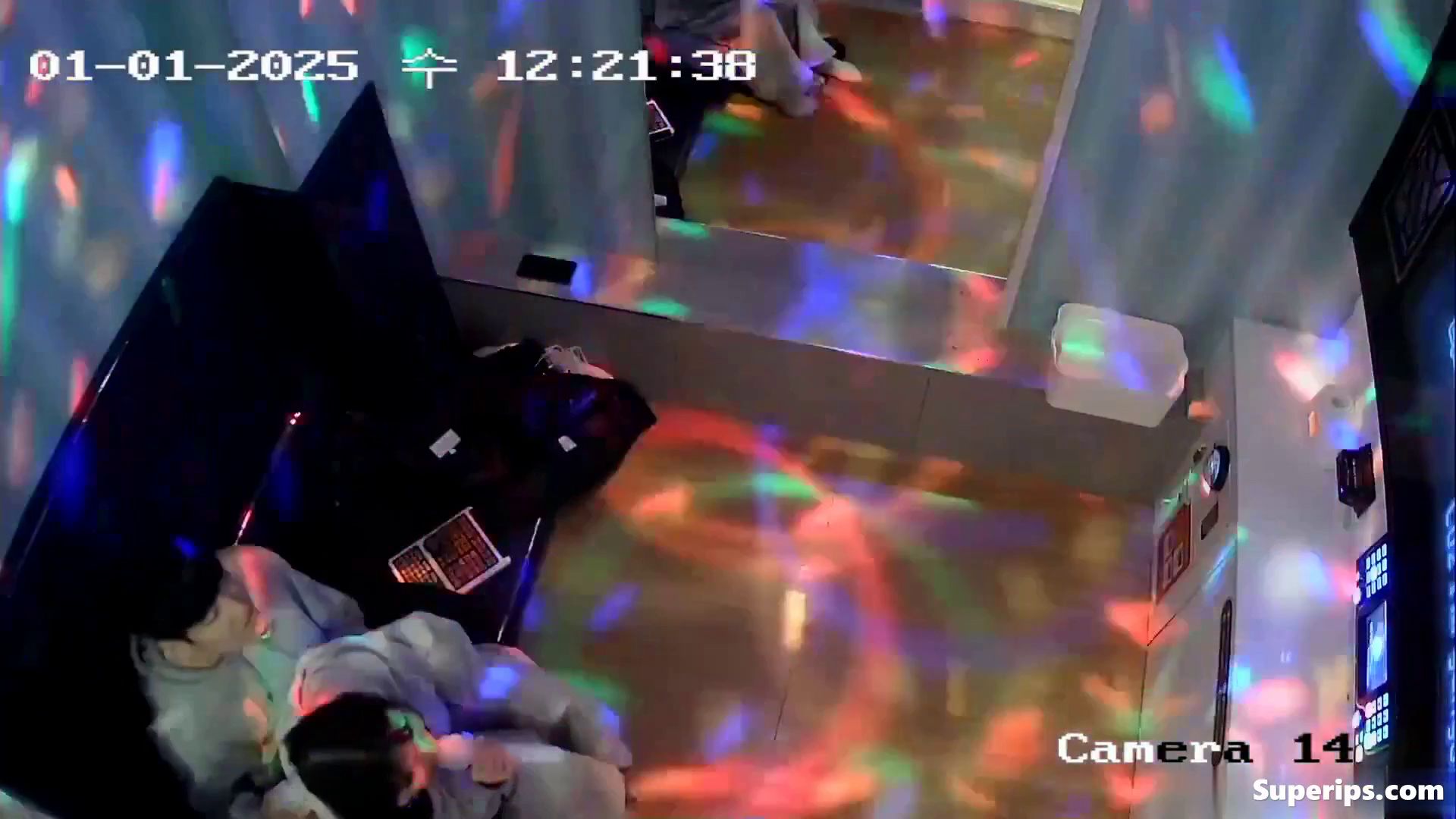 IPCAM – Korean girl gives her boyfriend a blowjob IPCAM – Korean girl gives her boyfriend a blowjob