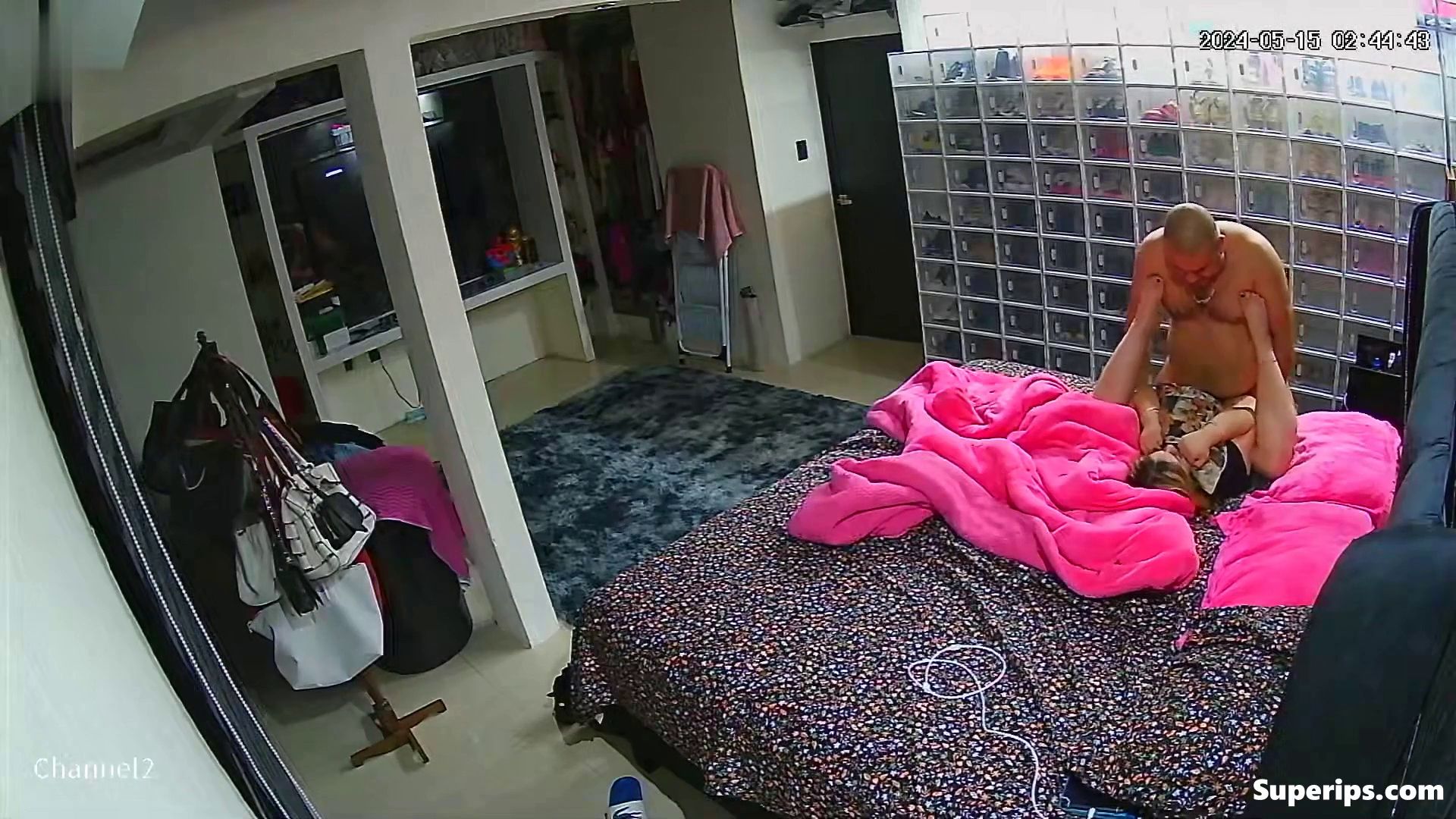 IPCAM – Chubby Latina woman gets fucked in her bed IPCAM – Chubby Latina woman gets fucked in her bed