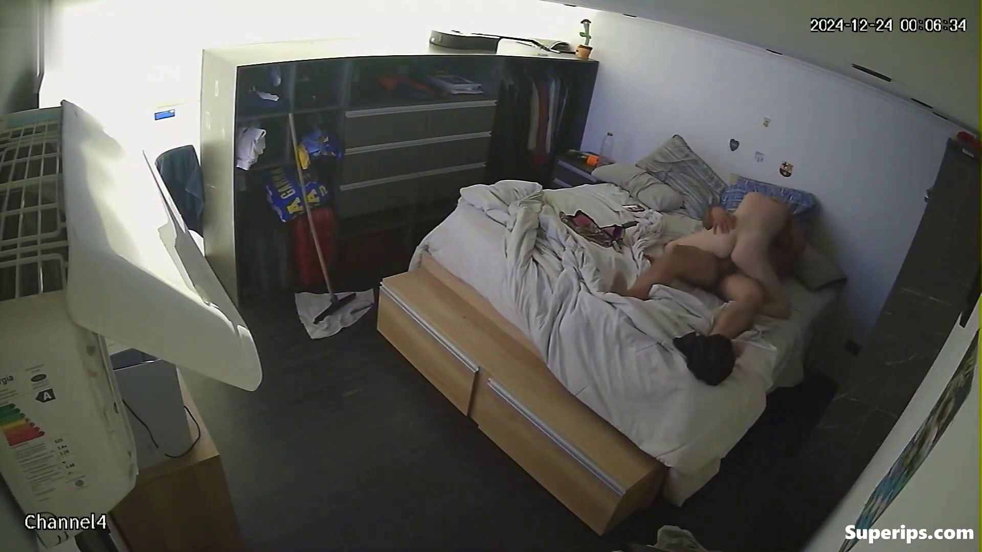 IPCAM – Hot-ass wife rides hard IPCAM – Hot-ass wife rides hard