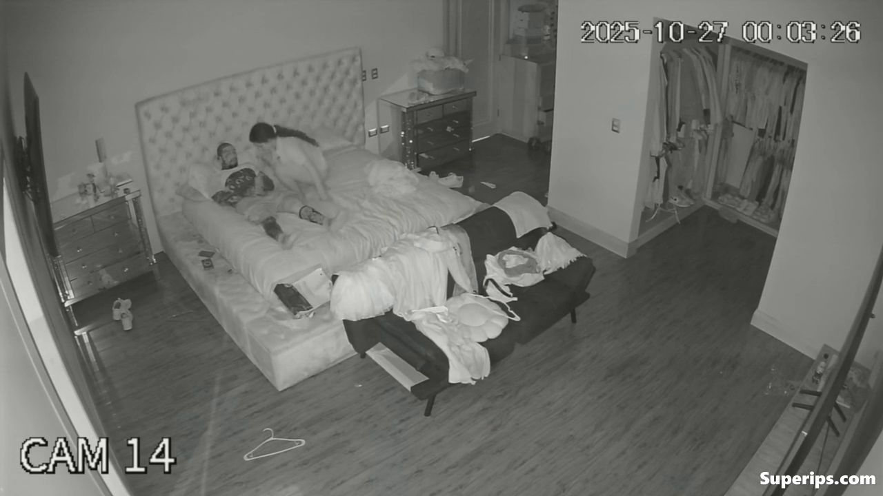 IPCAM – Hot petite girl fucks her gangster boyfriend IPCAM – Hot petite girl fucks her gangster boyfriend