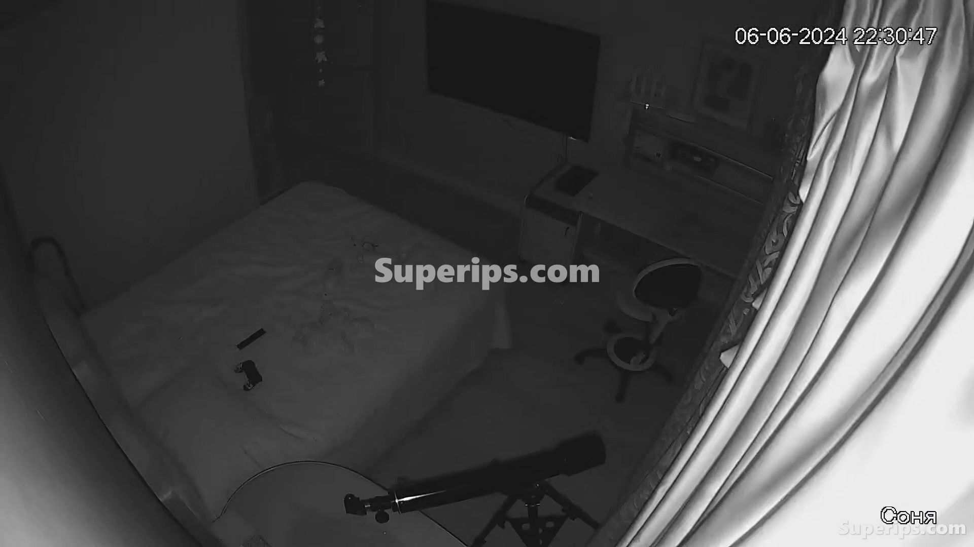 IPCAM – Russian teenage girl naked in her room IPCAM – Russian teenage girl naked in her room