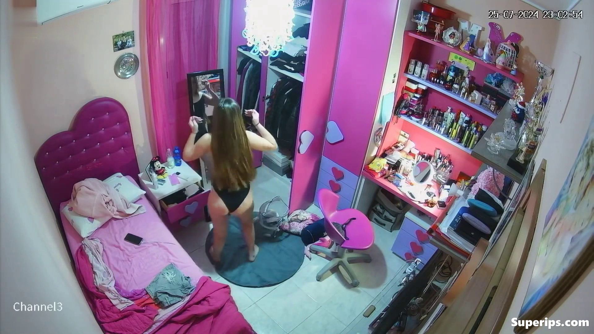 IPCAM – Beautiful Italian girl naked in her room IPCAM – Beautiful Italian girl naked in her room