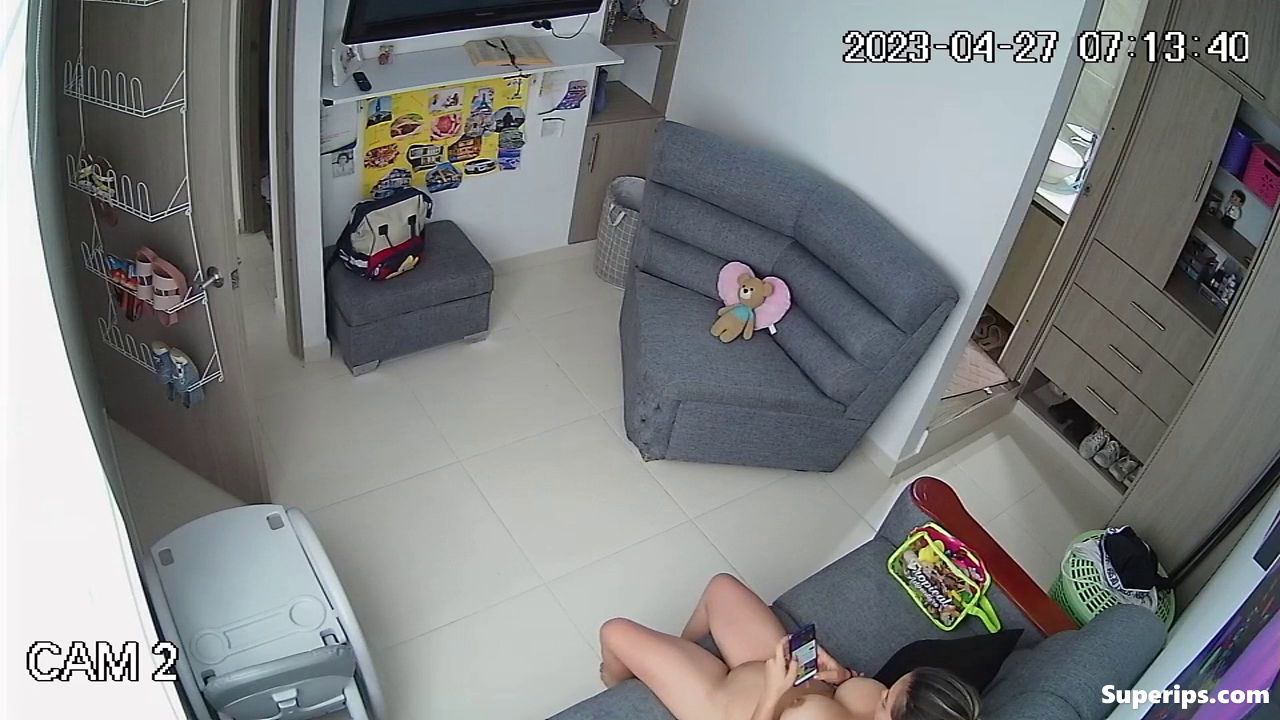 IPCAM – Naked busty Latina girl does weird rituals IPCAM – Naked busty Latina girl does weird rituals