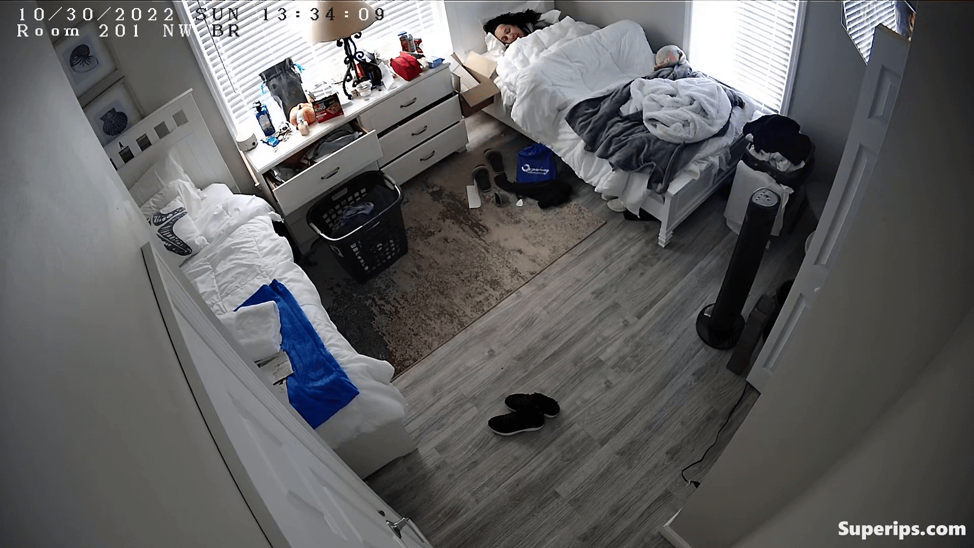 IPCAM – Naughty teen girl masturbates just waking up IPCAM – Naughty teen girl masturbates just waking up