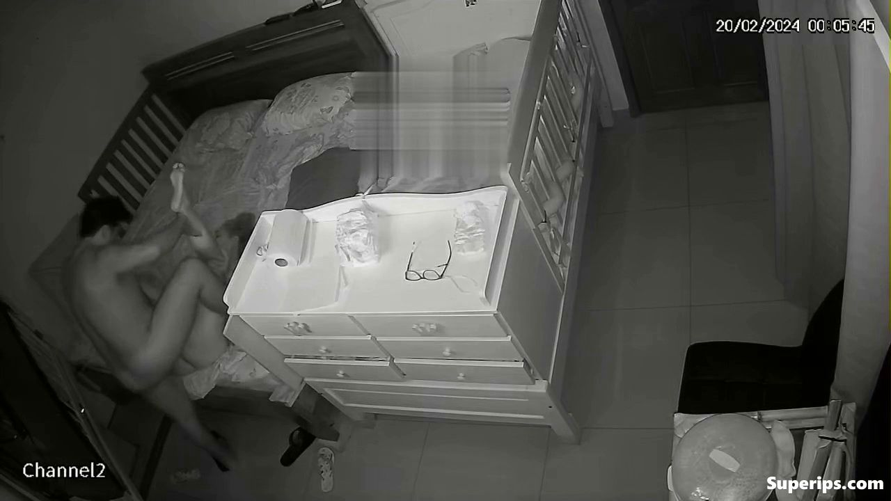 IPCAM – Old mom gets fucked by her husband IPCAM – Old mom gets fucked by her husband