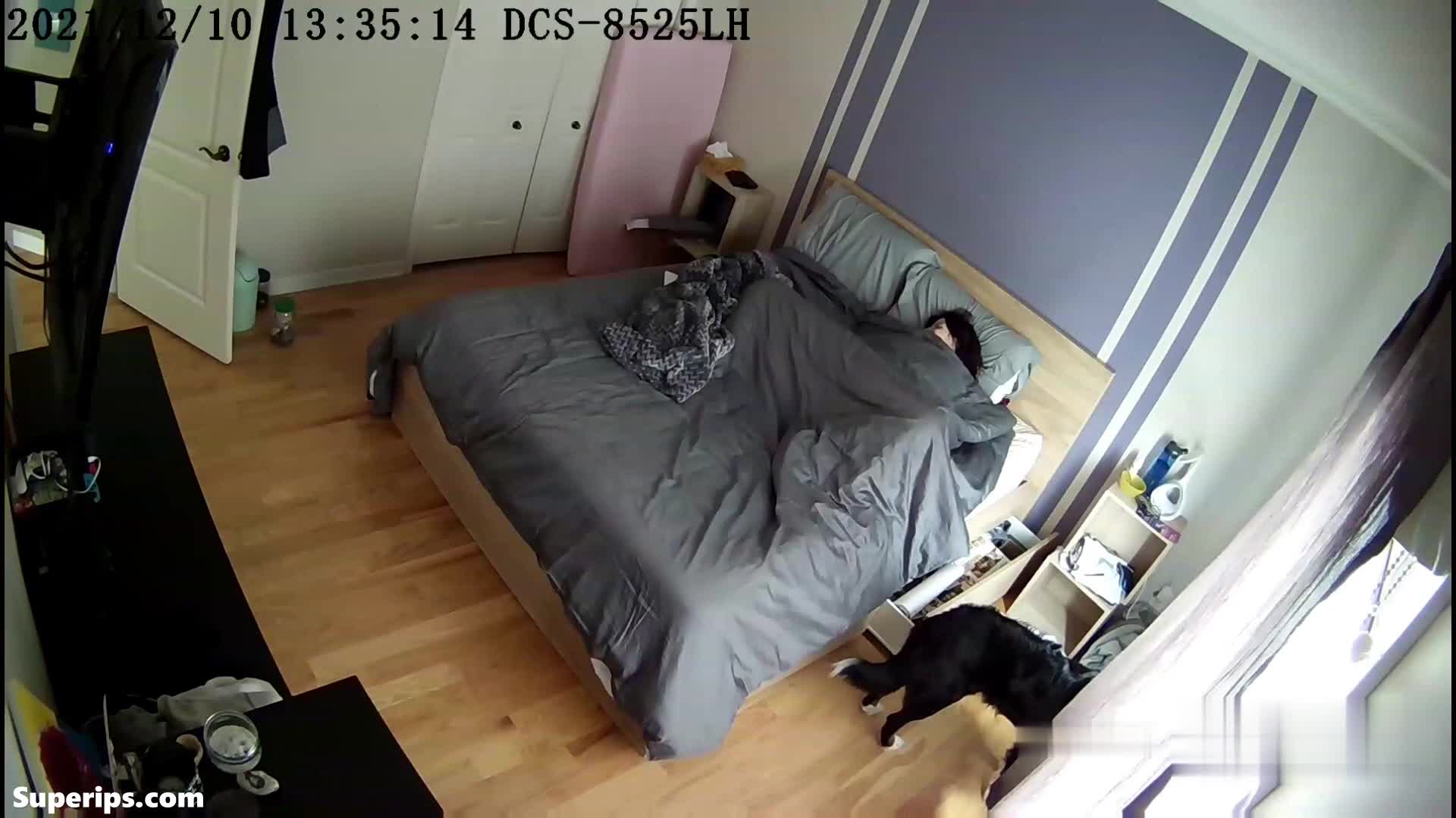 IPCAM – Mature British woman masturbates to orgasm IPCAM – Mature British woman masturbates to orgasm