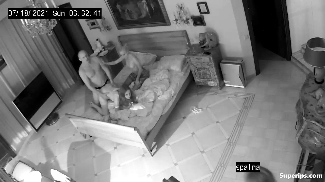 IPCAM – Rich Russian man fucks three young girls IPCAM – Rich Russian man fucks three young girls