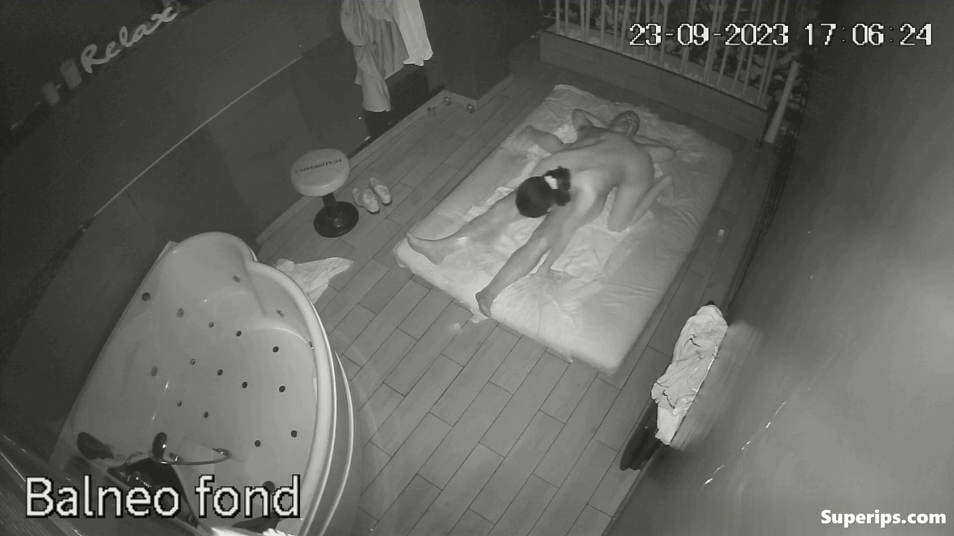 IPCAM – Old German man receives a sex massage IPCAM – Old German man receives a sex massage