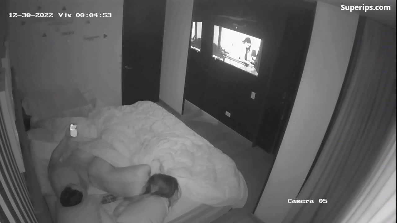 IPCAM – Mature Hispanic couple has sex IPCAM – Mature Hispanic couple has sex