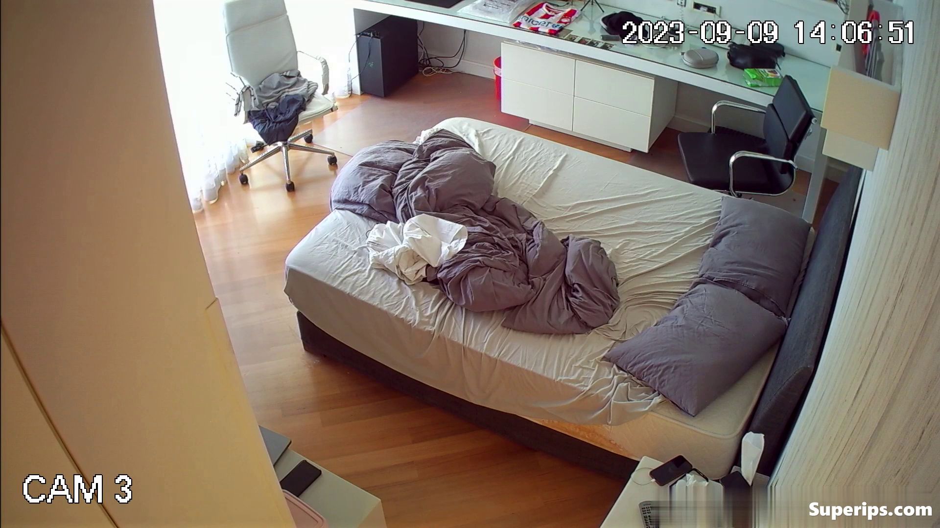 IPCAM – British girl gives a blowjob to her boyfriend IPCAM – British girl gives a blowjob to her boyfriend