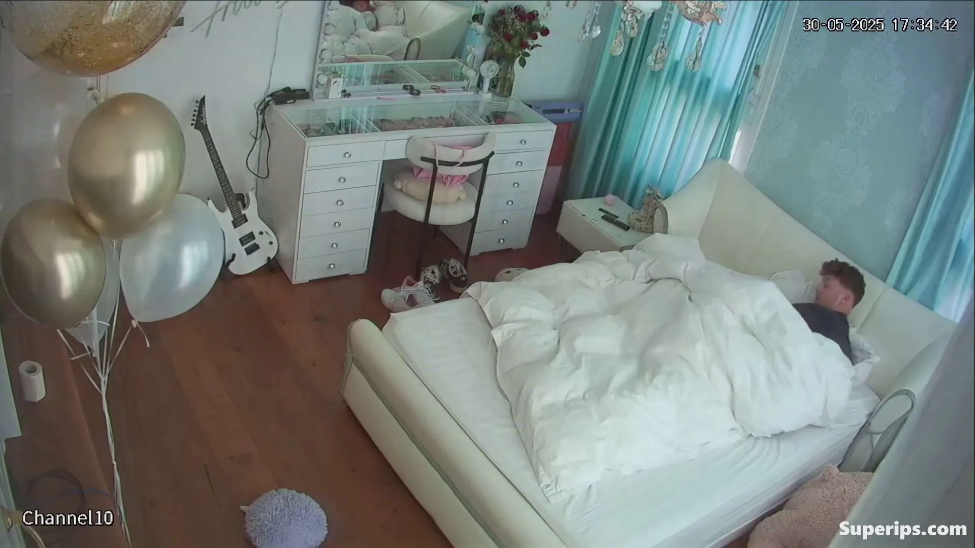 IPCAM – Blonde German girl fucks for the first time IPCAM – Blonde German girl fucks for the first time